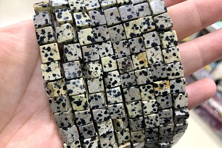 Wholesale 8*8mm Square Tiger Eye Turquoises Crystal Jades Natural Cube Stone Beads For Jewelry Making DIY Bracelet Accessories