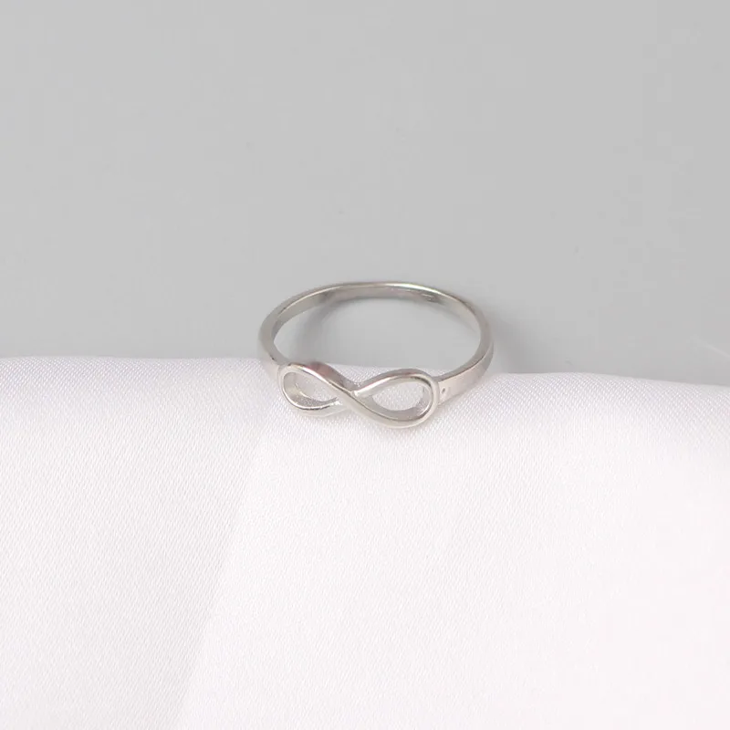 Mini Knot Rings for Women 17mm Round Wedding Rings Silver Color Metal Ladies Rings Fingers Accessories bague femme