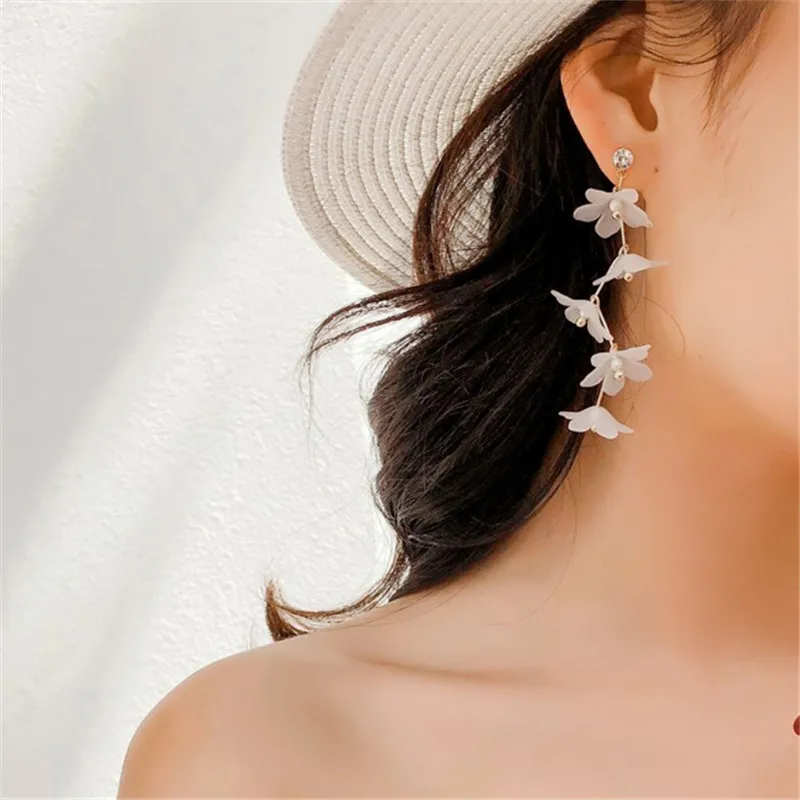Korean Temperament Flower Elegant And Fresh Long Zircon Earrings Flowers Stud Earrings For Women Vintage Earrings Fine Jewelry