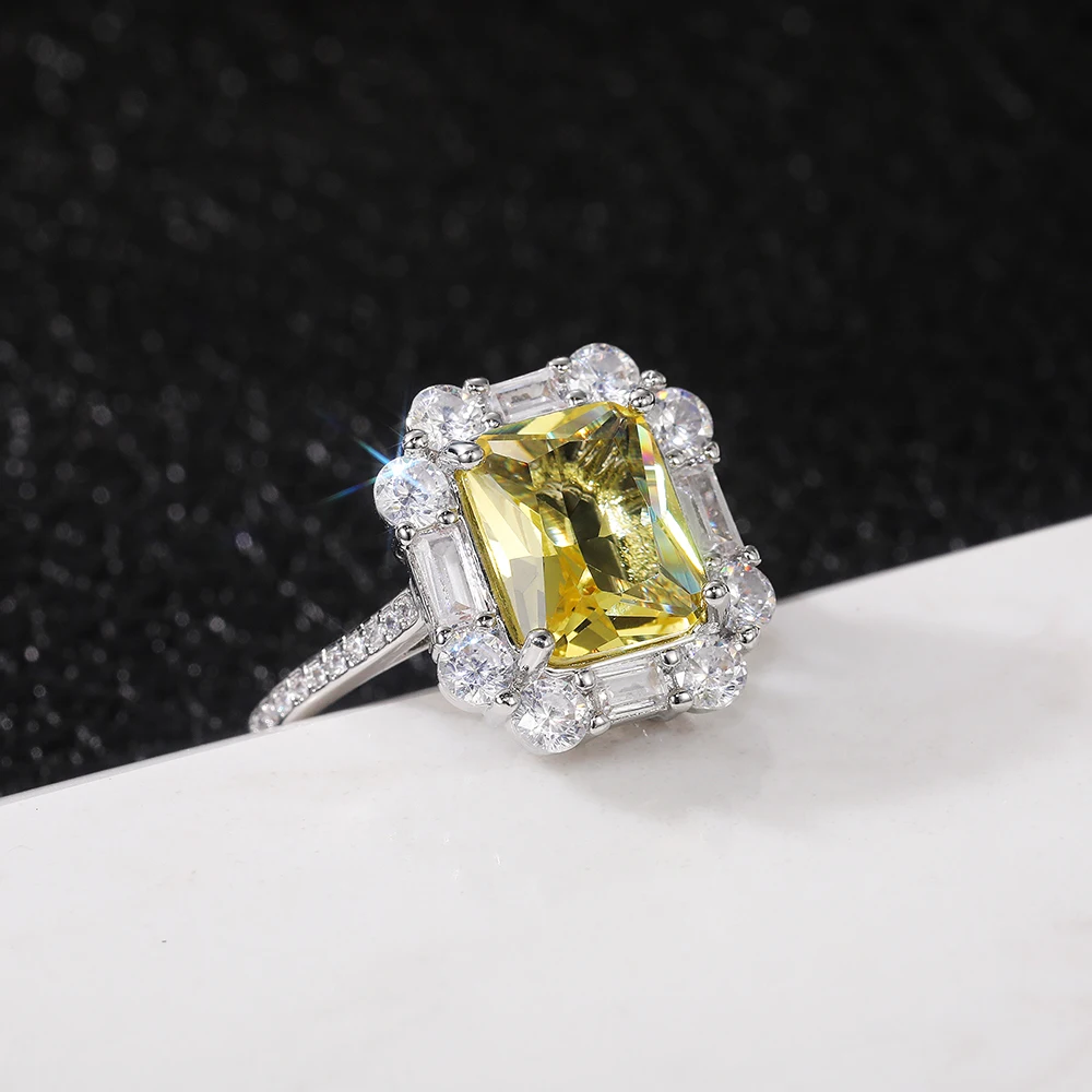 Huitan Graceful Women Finger-rings Yellow Color Cubic Zirconia Wedding Anniversary Birthday Gift Mom Silver Color Trendy Jewelry