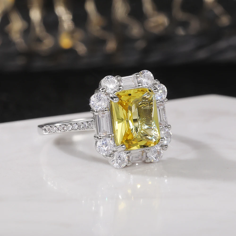 Huitan Graceful Women Finger-rings Yellow Color Cubic Zirconia Wedding Anniversary Birthday Gift Mom Silver Color Trendy Jewelry