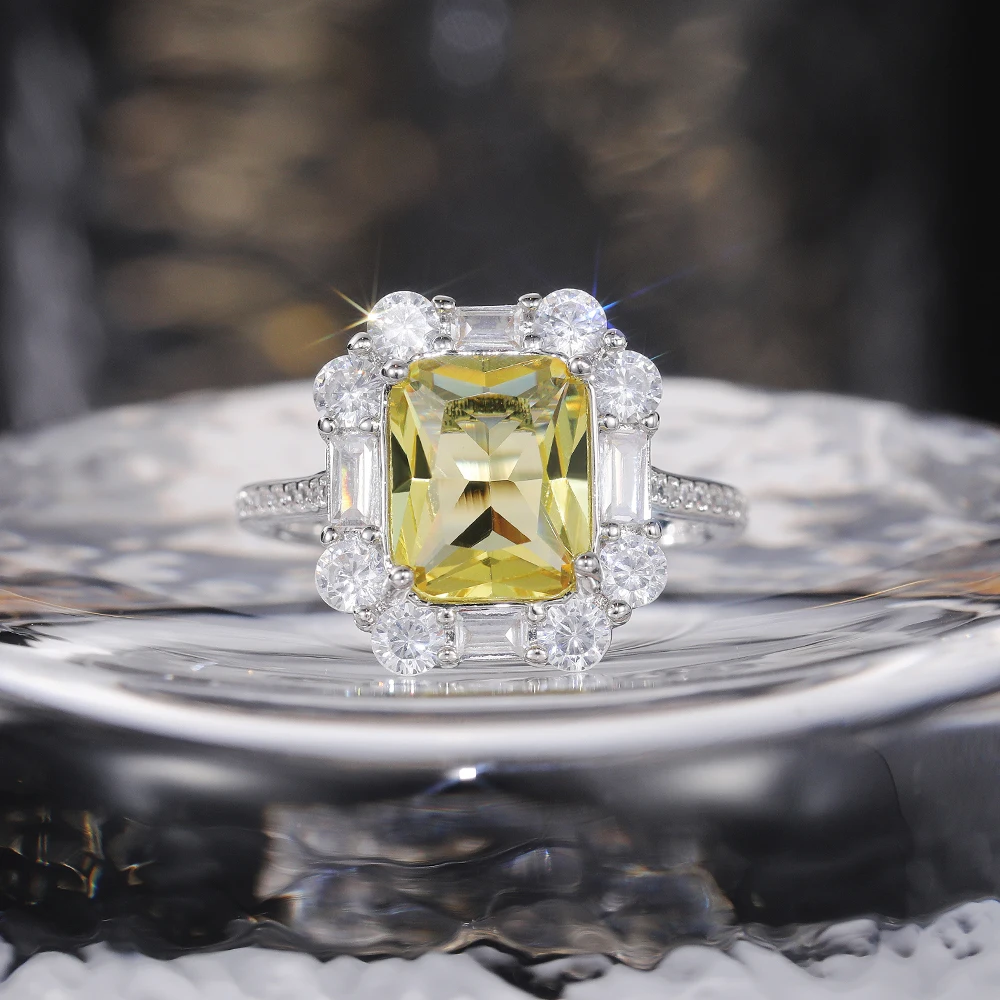 Huitan Graceful Women Finger-rings Yellow Color Cubic Zirconia Wedding Anniversary Birthday Gift Mom Silver Color Trendy Jewelry