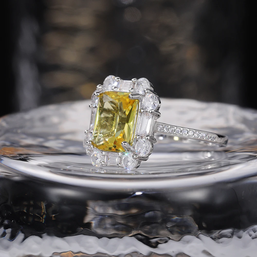 Huitan Graceful Women Finger-rings Yellow Color Cubic Zirconia Wedding Anniversary Birthday Gift Mom Silver Color Trendy Jewelry