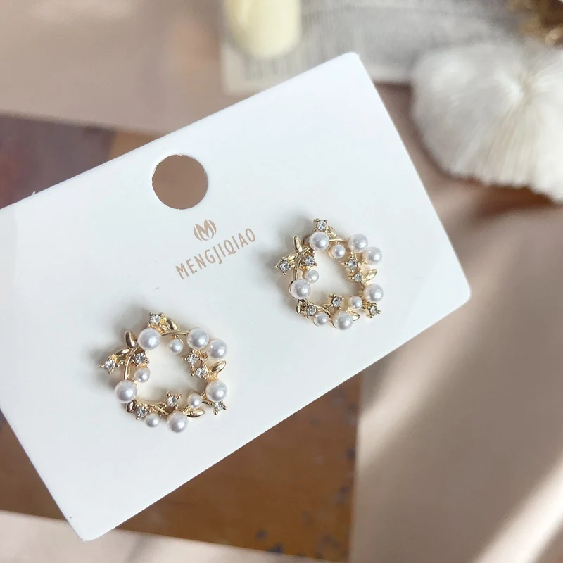 Korean New Colorful Rhinestone Wreath Stud Earrings Sweet Flower Crystal Pearl Brincos Women Party Birthday Jewelry Gift