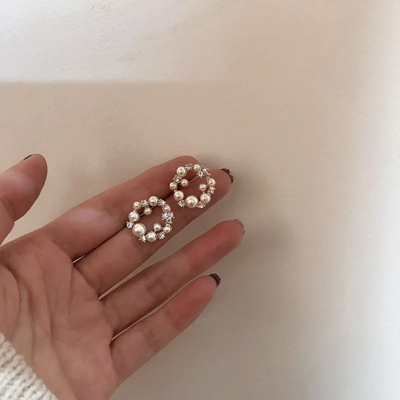 Korean New Colorful Rhinestone Wreath Stud Earrings Sweet Flower Crystal Pearl Brincos Women Party Birthday Jewelry Gift