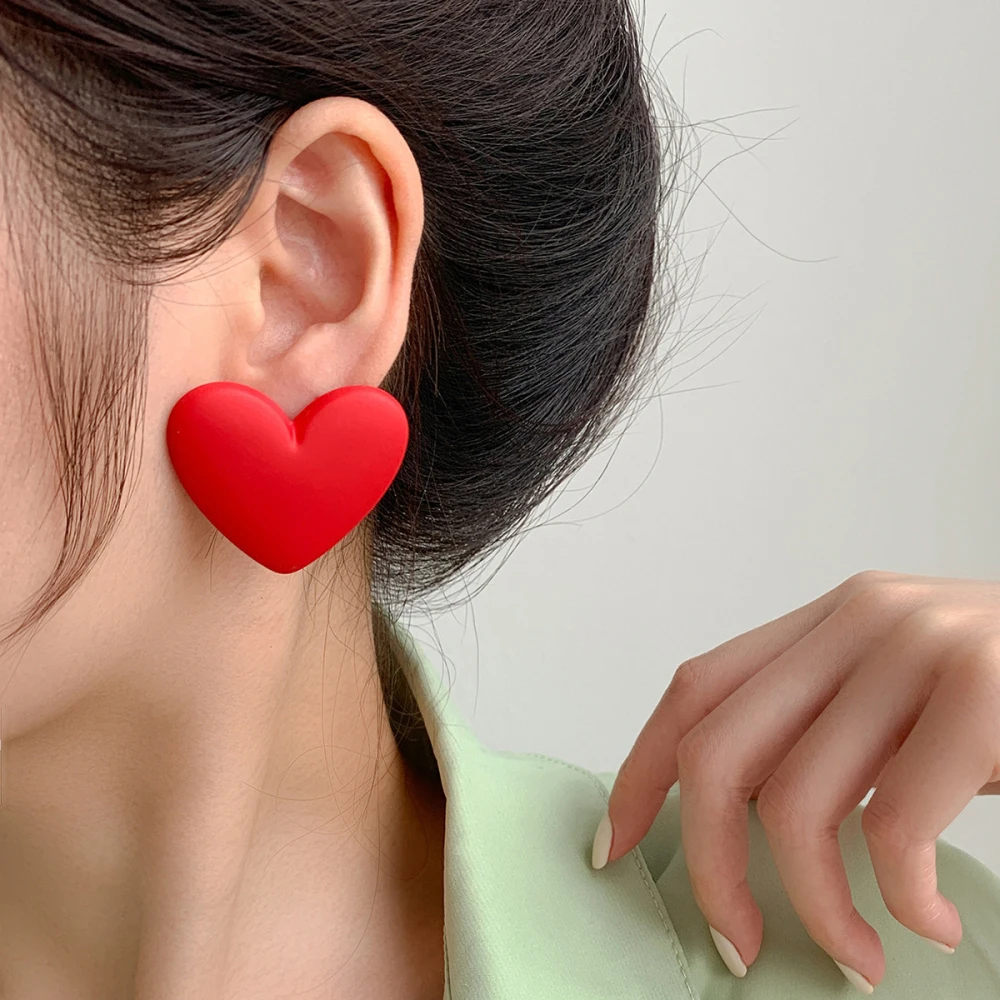 FishSheep Cute Korean Heart Earrings New Trend Boho Acrylic Geometric Love Heart Stud Earrings Fashion Jewelry For Women 2022