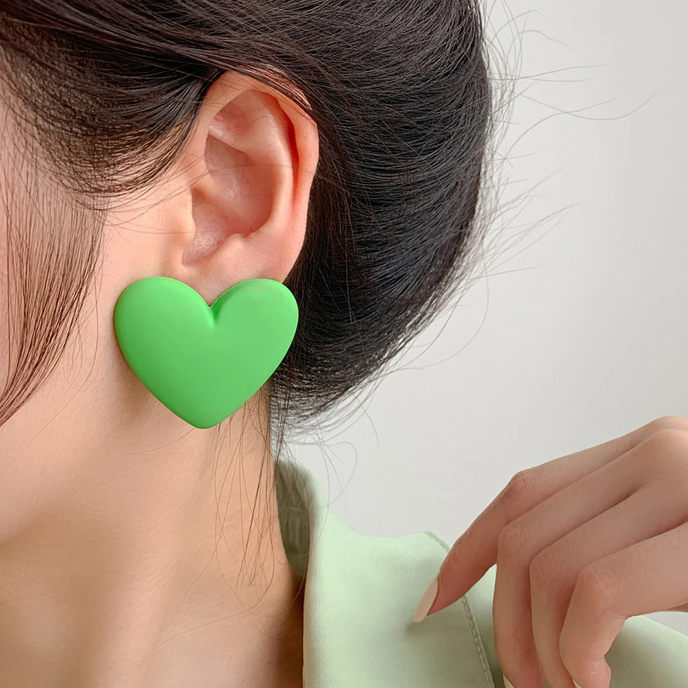 FishSheep Cute Korean Heart Earrings New Trend Boho Acrylic Geometric Love Heart Stud Earrings Fashion Jewelry For Women 2022