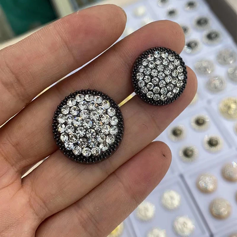 18/23/25MM Round Metal Rhinestone Buttons For Clothing DIY Sewing Accessories Wholesale Luxury Fashion Decor Button Apparel DIY