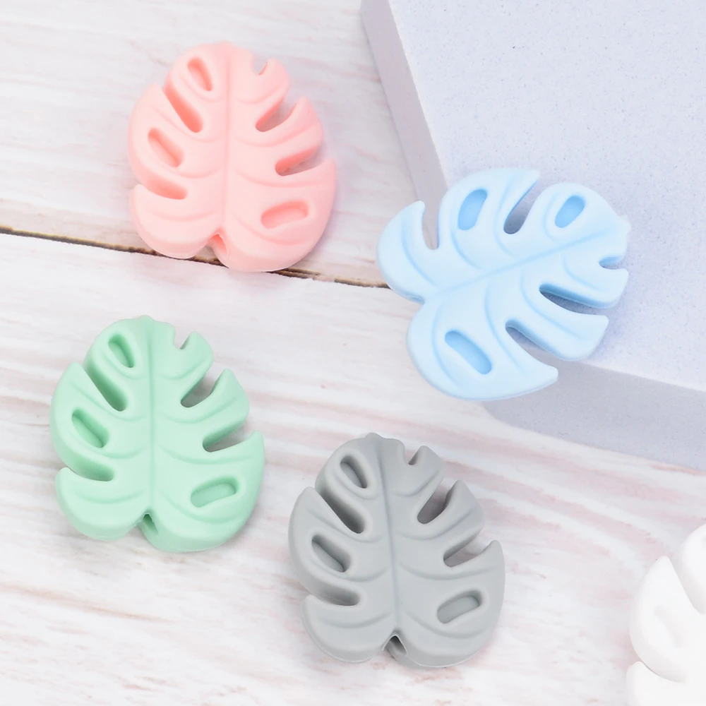 LOFCA 30pcs Monstera Deliciosa leaves Silicone Beads BPA Free Keychain Silicone Beads DIY Keychain Bead Jewelry Accessories
