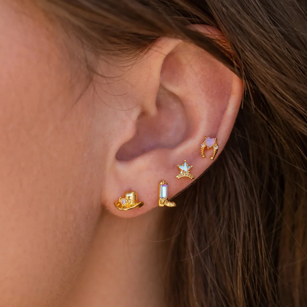 4Pcs Exquisite Cartoon Heart Earrings For Women Bling Zircon Stud Earring Girl Wedding Party Sweet Jewelry Piercing Brincos