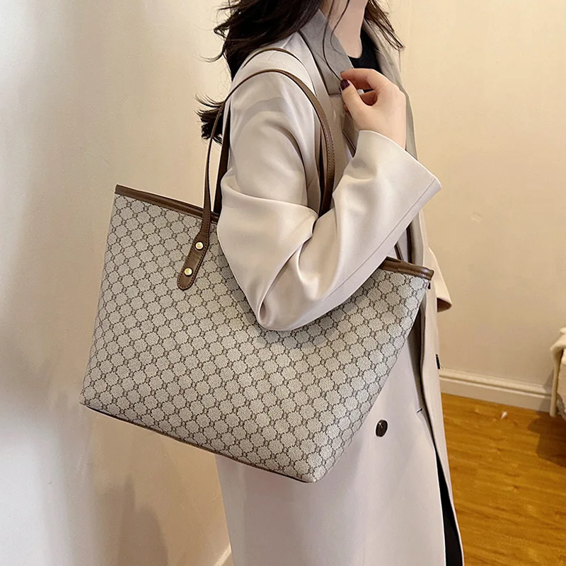 High End High-capacity Bag For Women, New Trendy Tote Bag, Versatile Commuting Texture Portable Shoulder Bag