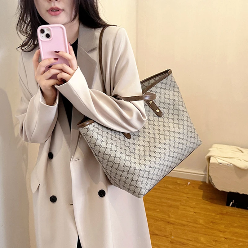 High End High-capacity Bag For Women, New Trendy Tote Bag, Versatile Commuting Texture Portable Shoulder Bag