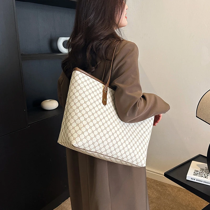 High End High-capacity Bag For Women, New Trendy Tote Bag, Versatile Commuting Texture Portable Shoulder Bag