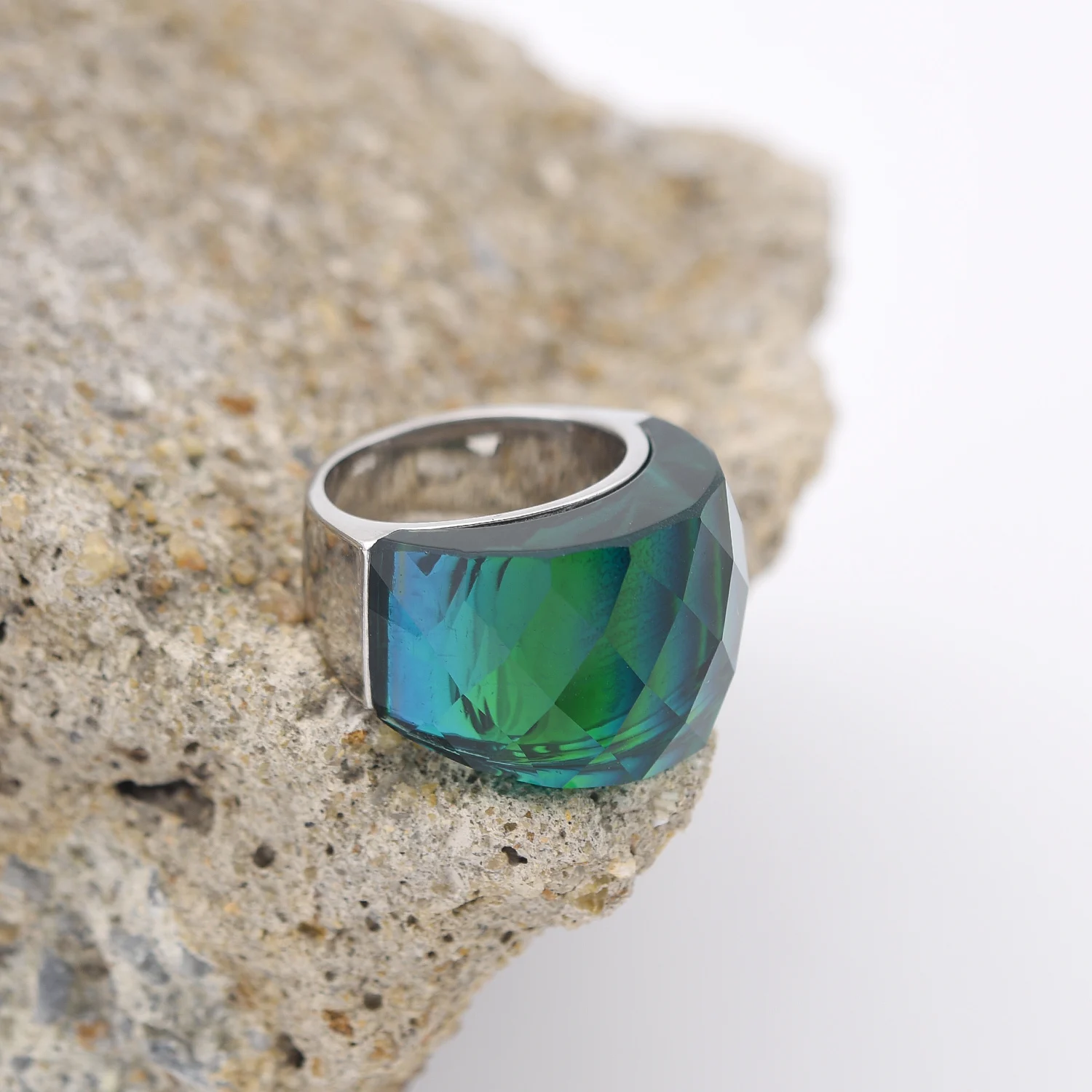 Men's/Women High Quality Luxury Stainless Steel Multi-Gemstone Style Ring Classic Trend Jewelry