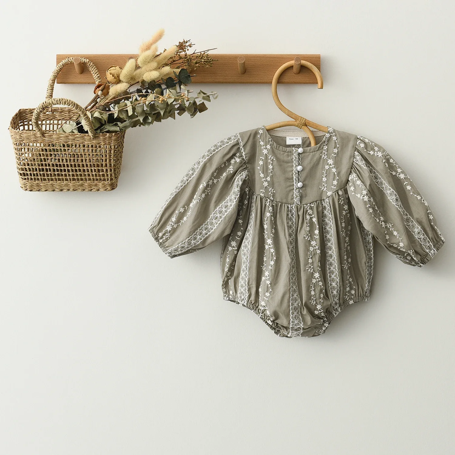 Spring Cotton Lace Infant Girl Bodysuit Long Sleeve Newborn Rompers Fashion Baby Girl Clothing for 0-2Years