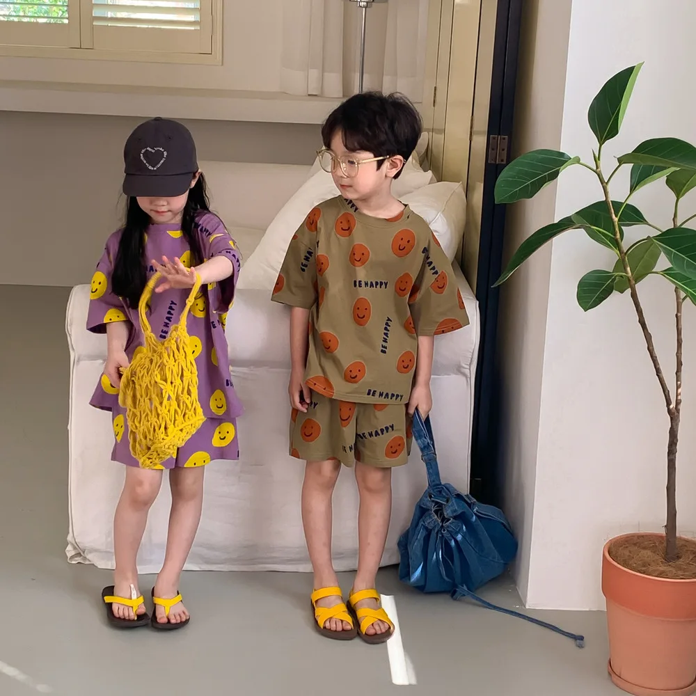 Summer Children's Korean Version Of The Casual Suit Short-Sleeved Shorts Boys And Girls Cartoon Smiley Face In Small Children Su