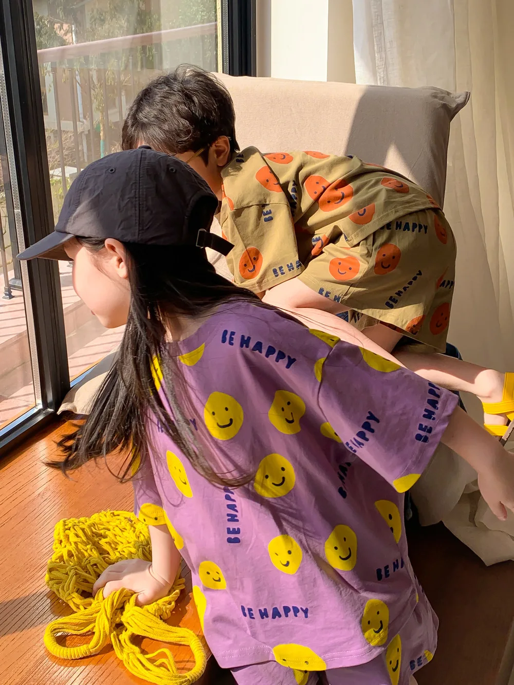 Summer Children's Korean Version Of The Casual Suit Short-Sleeved Shorts Boys And Girls Cartoon Smiley Face In Small Children Su