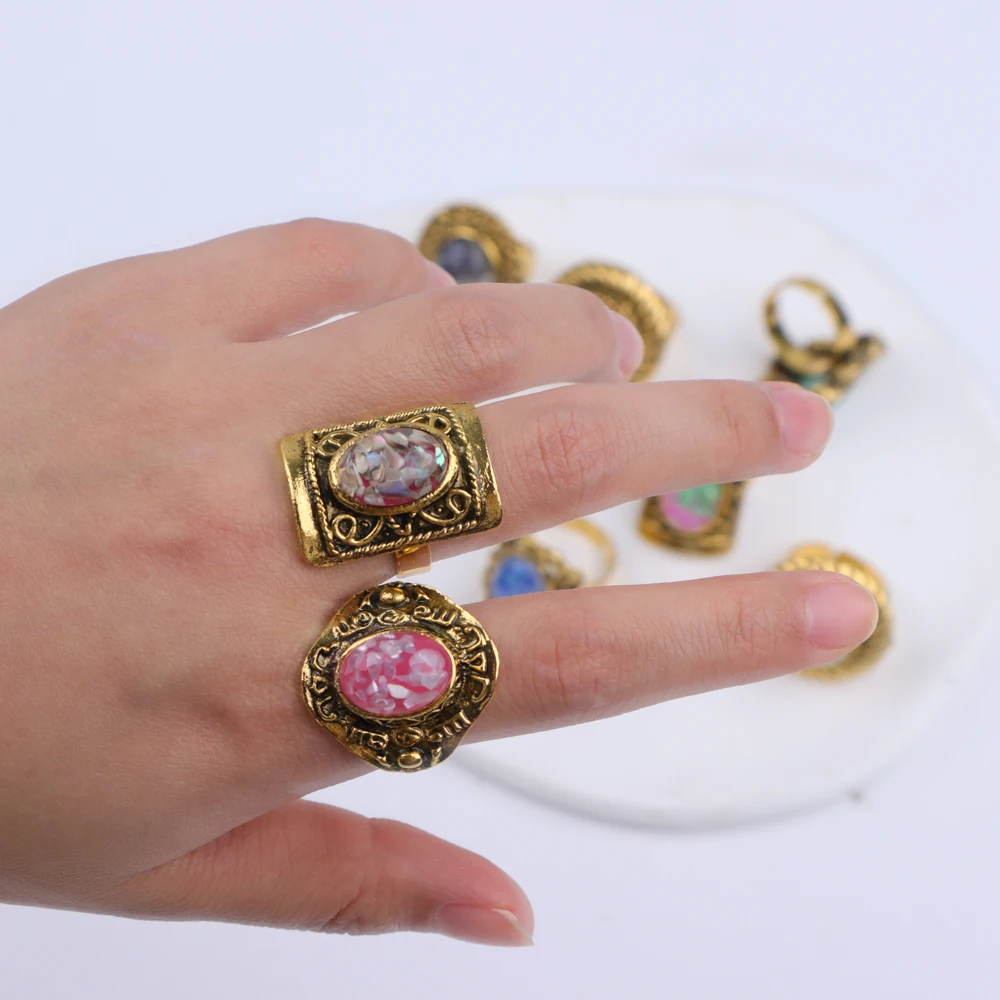 10/20Pcs/Lot New Fashion Bulk Vintage Flower Geometry Patten Colorful Stone Open Rings Jewelry For Women Mix Style Party Gifts
