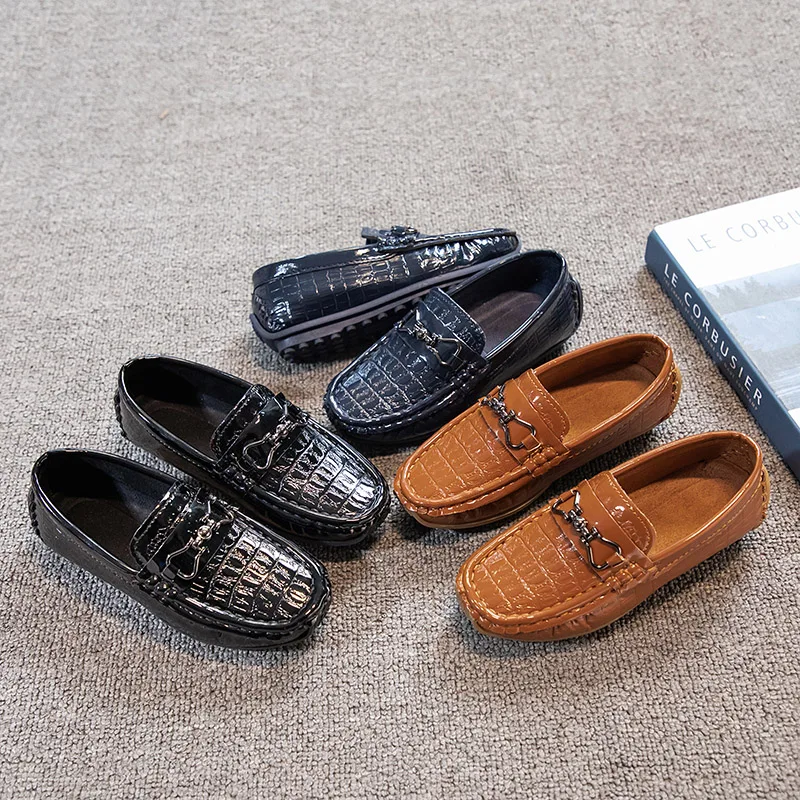 Boys Loafers Non-slip Children's Leather Shoes All-match Four Seasons Metal Buckle 2024 Shiny Simple Kids Fashion Moccasin Shoes