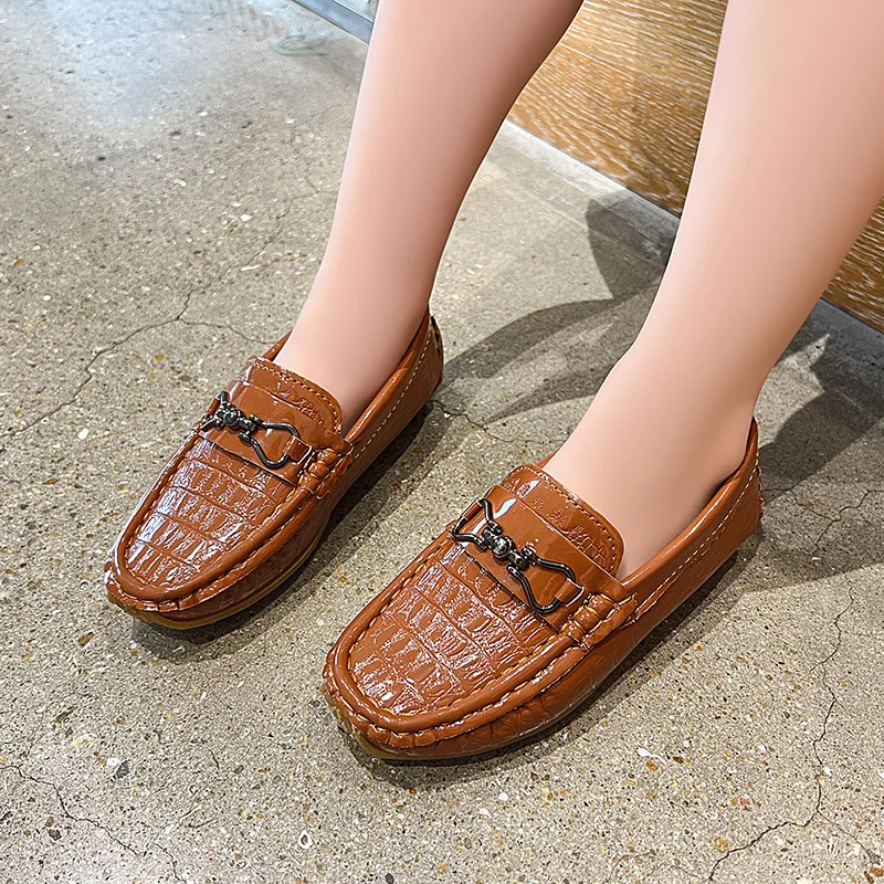 Boys Loafers Non-slip Children's Leather Shoes All-match Four Seasons Metal Buckle 2024 Shiny Simple Kids Fashion Moccasin Shoes