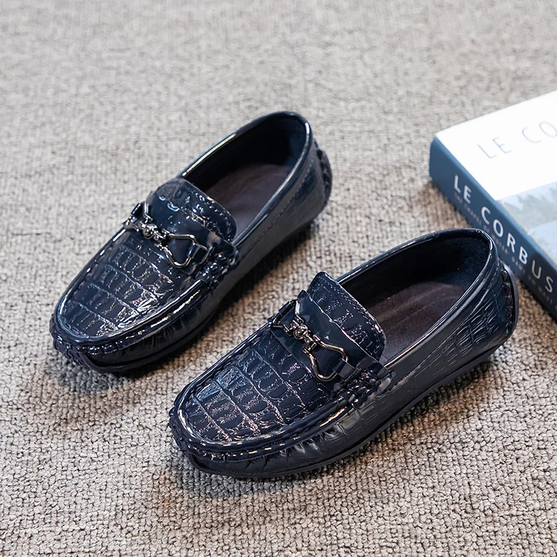 Boys Loafers Non-slip Children's Leather Shoes All-match Four Seasons Metal Buckle 2024 Shiny Simple Kids Fashion Moccasin Shoes