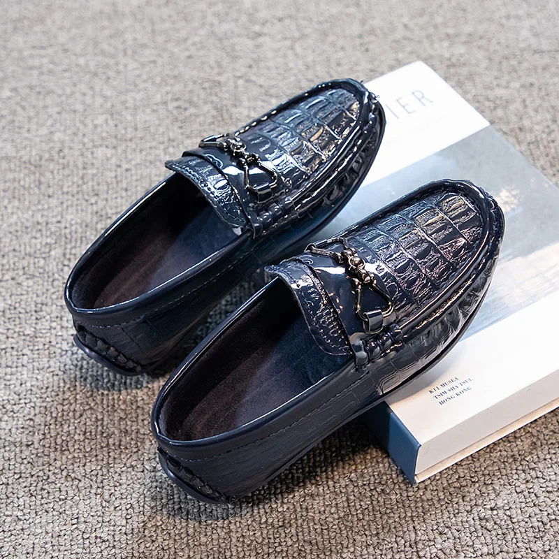 Boys Loafers Non-slip Children's Leather Shoes All-match Four Seasons Metal Buckle 2024 Shiny Simple Kids Fashion Moccasin Shoes