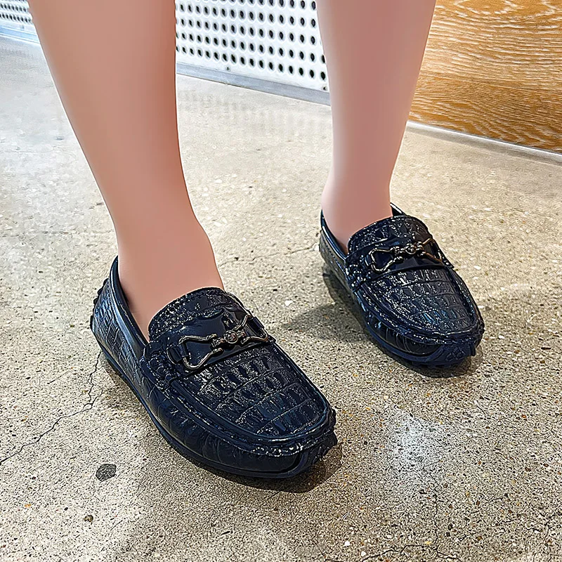 Boys Loafers Non-slip Children's Leather Shoes All-match Four Seasons Metal Buckle 2024 Shiny Simple Kids Fashion Moccasin Shoes