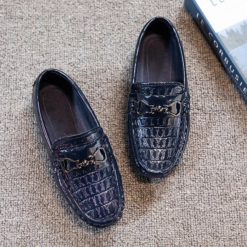 Boys Loafers Non-slip Children's Leather Shoes All-match Four Seasons Metal Buckle 2024 Shiny Simple Kids Fashion Moccasin Shoes