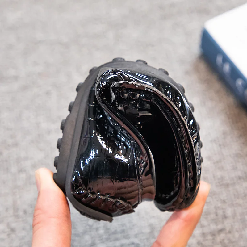 Boys Loafers Non-slip Children's Leather Shoes All-match Four Seasons Metal Buckle 2024 Shiny Simple Kids Fashion Moccasin Shoes