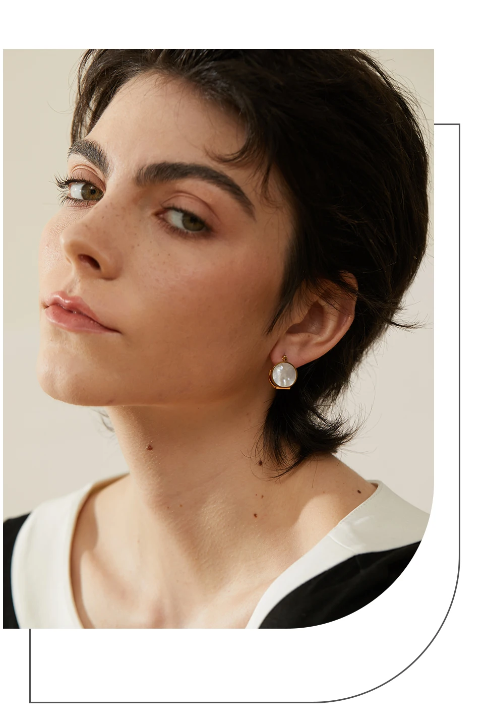 Yhpup Round Natural Shell Stainless Steel 18K Gold Plated Huggie Hoop Earrings for Women High Quality Charm Jewelry Gift New