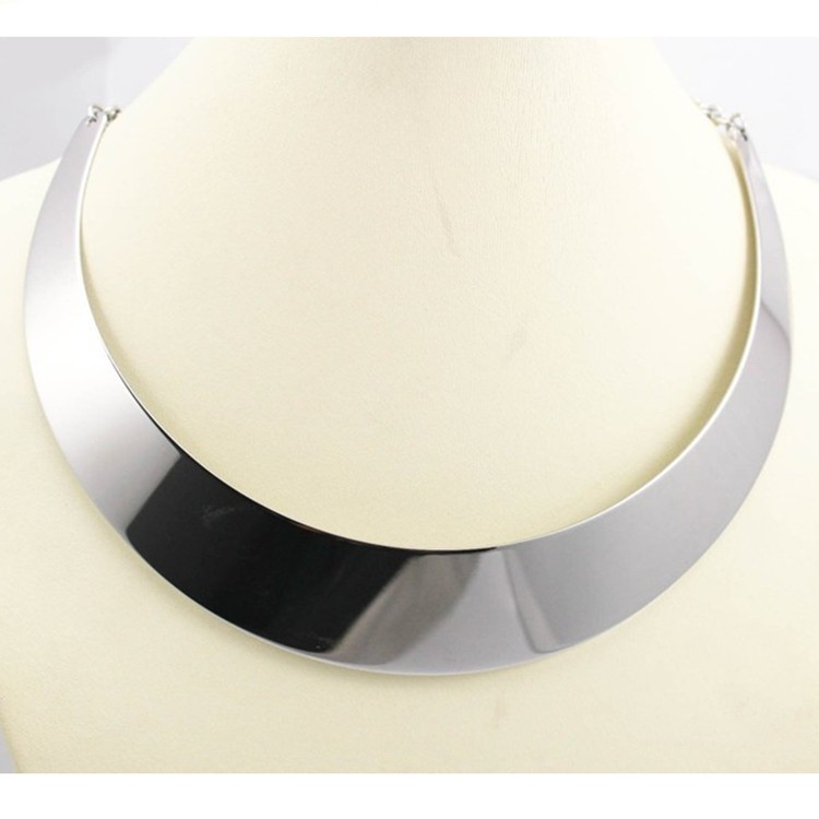 Big Thick Hang Slide Hollow Number 8 Pendant Necklace for Women Men Gold Silver Color O Chain Necklace Jewelry Gifts