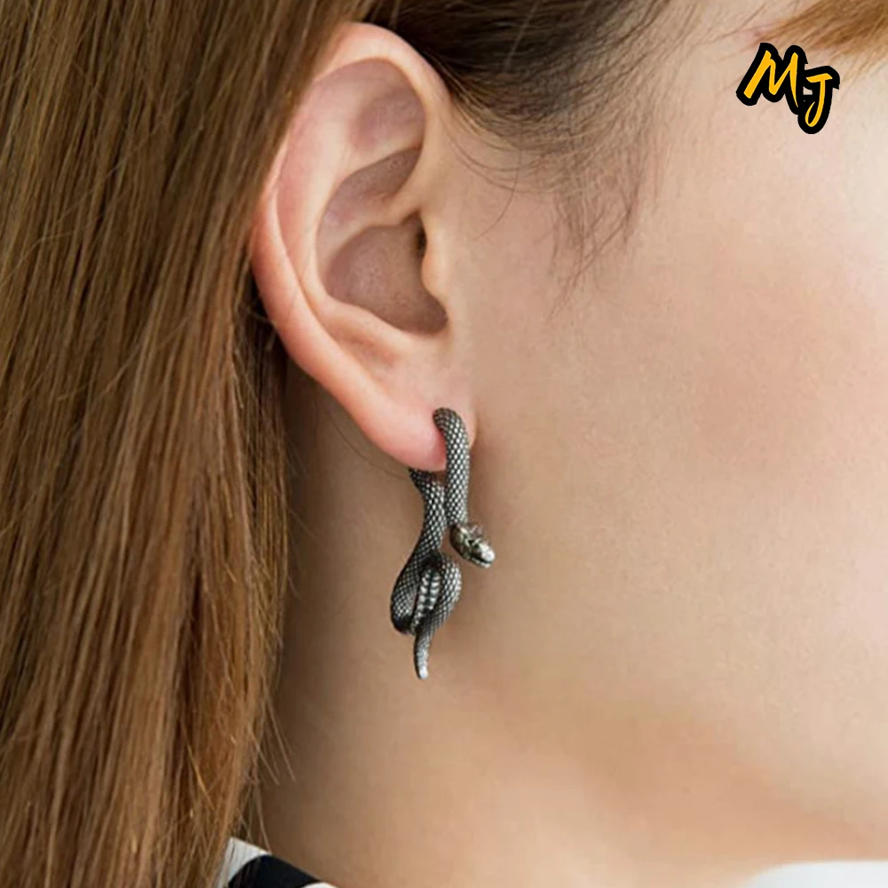 Punk Chinese Dragon Earrings for Women Gift Stainless Steel Unique Handsome Men Loong Ear studs Vintage Male Jewelry Accessories