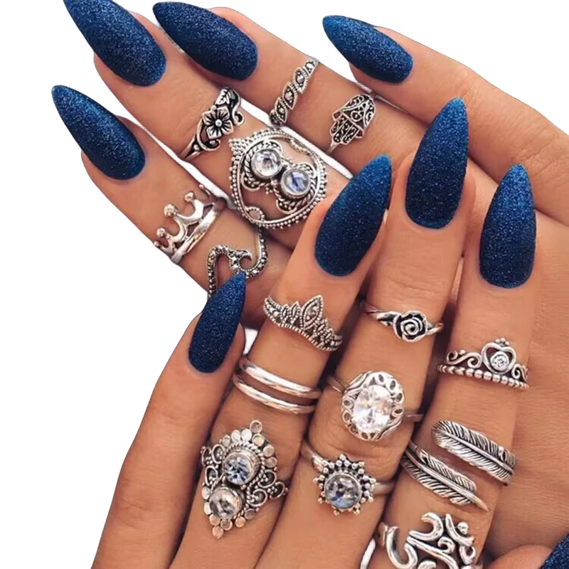 50pcs/Lot Wholesale Hot Big Fake Opal Carved Finger Rings for Women Party Beauty Crystal Flower Moon Sun Skull Crown Bar Jewelry