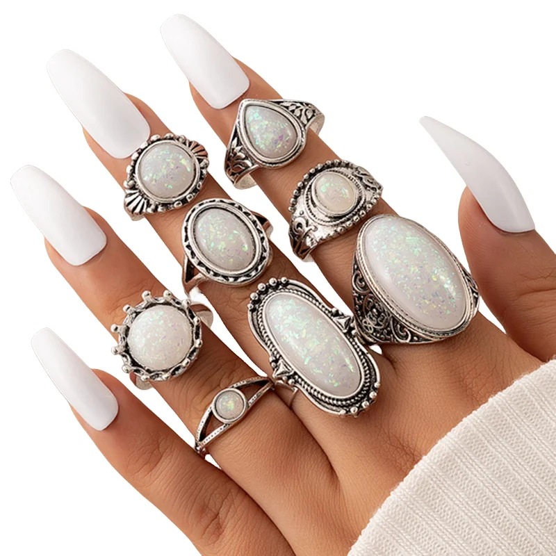 50pcs/Lot Wholesale Hot Big Fake Opal Carved Finger Rings for Women Party Beauty Crystal Flower Moon Sun Skull Crown Bar Jewelry