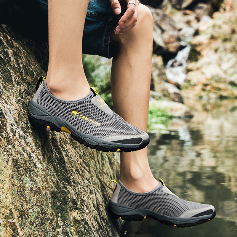 Men Casual Shoes Fashion Summer Shoes Mesh outdoor Breathable Slip-on Flats Men Sneakers Comfortable Water Loafers Zapatillas