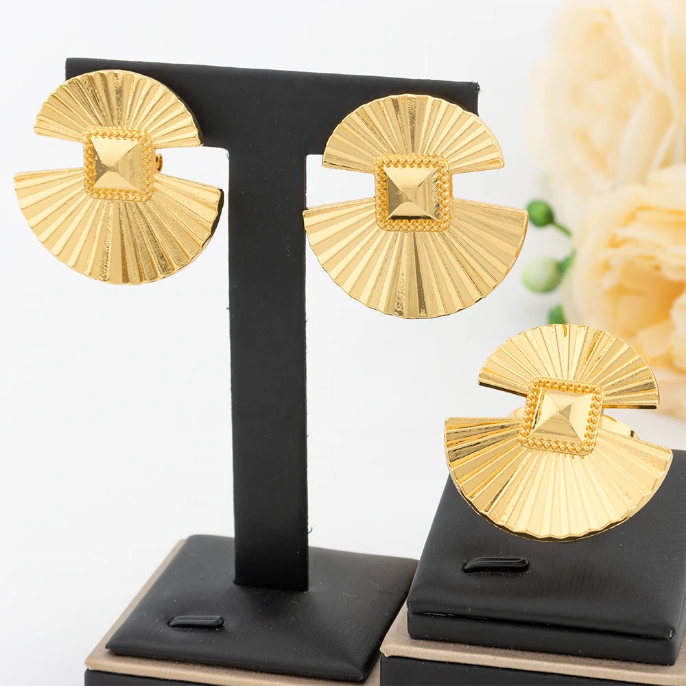 Gold Color Jewelry Set For Women Dubai Round Earrings Adjustable Ring Nigeria Bridal Jewelry Accessories Wedding Bracelet Party