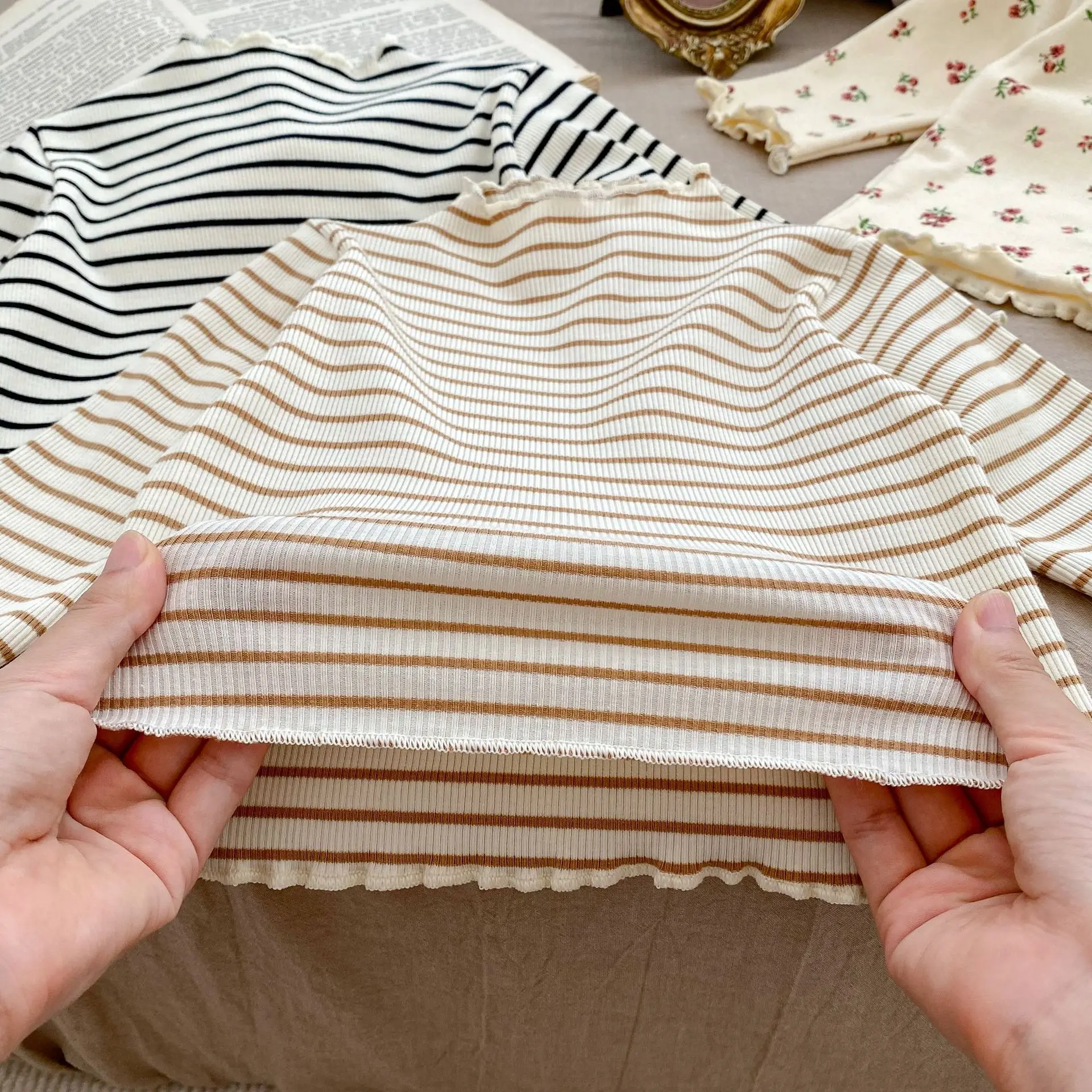 New Baby Long Sleeve T Shirt Girls Cotton Casual Tees Infant Ruffled Versatile Shirts Kids Floral Striped Bottoming Tops
