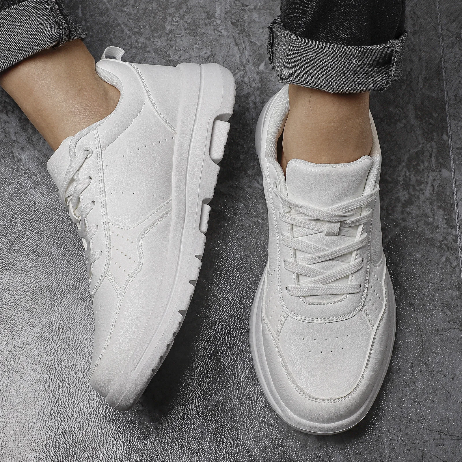 Men's Business Leather Shoes Soft Moccasin Shoes Comfortable Casual Shoes for Men Autumn Solid Black White Men Sneakers