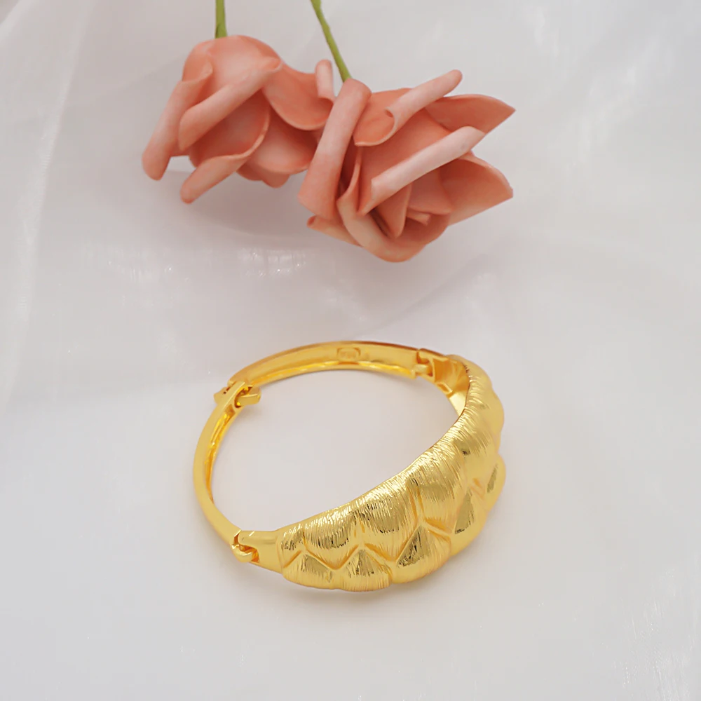 Dubai Gold Color Jewelry Sets African Indian Wedding Bridal Wife Gifts Necklace Bracelet Earrings Ring Jewelry for Women 2022