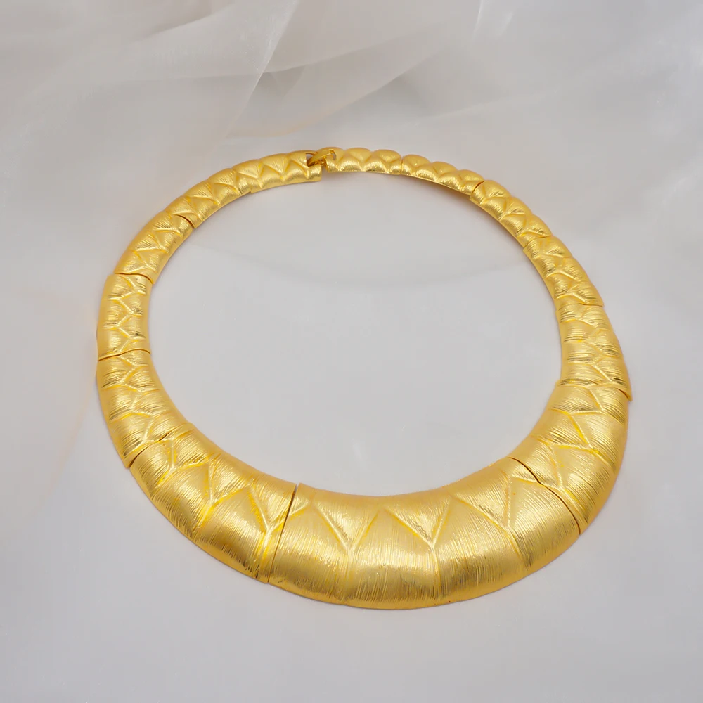 Dubai Gold Color Jewelry Sets African Indian Wedding Bridal Wife Gifts Necklace Bracelet Earrings Ring Jewelry for Women 2022