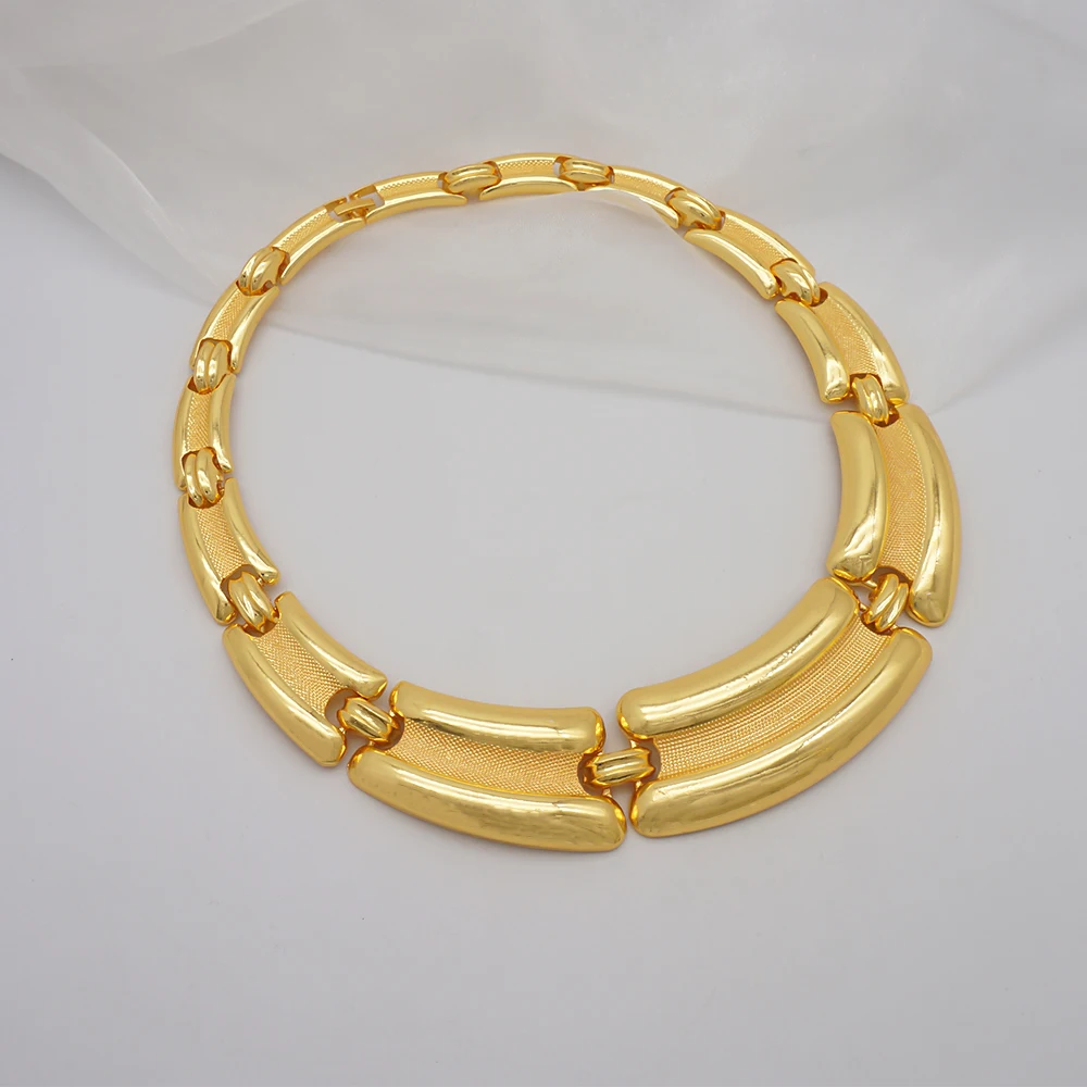 Dubai Gold Color Jewelry Sets African Indian Wedding Bridal Wife Gifts Necklace Bracelet Earrings Ring Jewelry for Women 2022