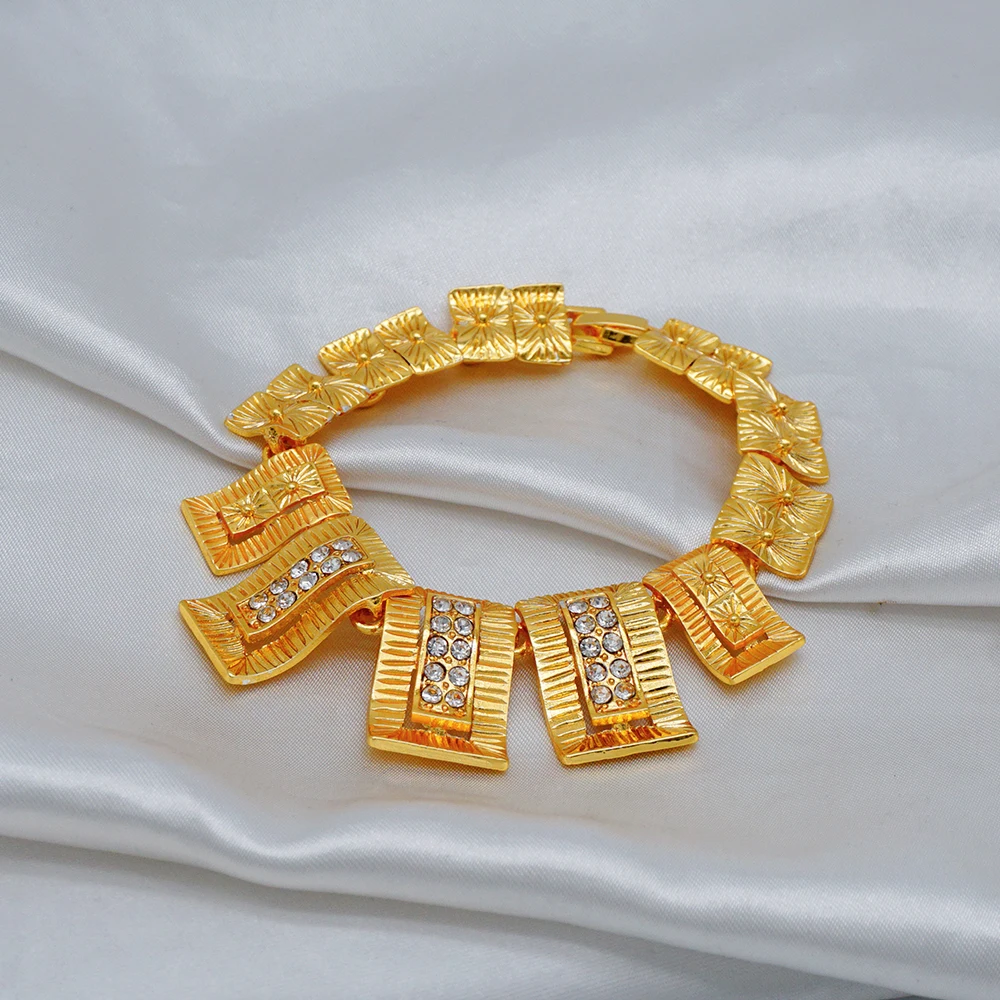 Dubai Gold Color Jewelry Sets African Indian Wedding Bridal Wife Gifts Necklace Bracelet Earrings Ring Jewelry for Women 2022