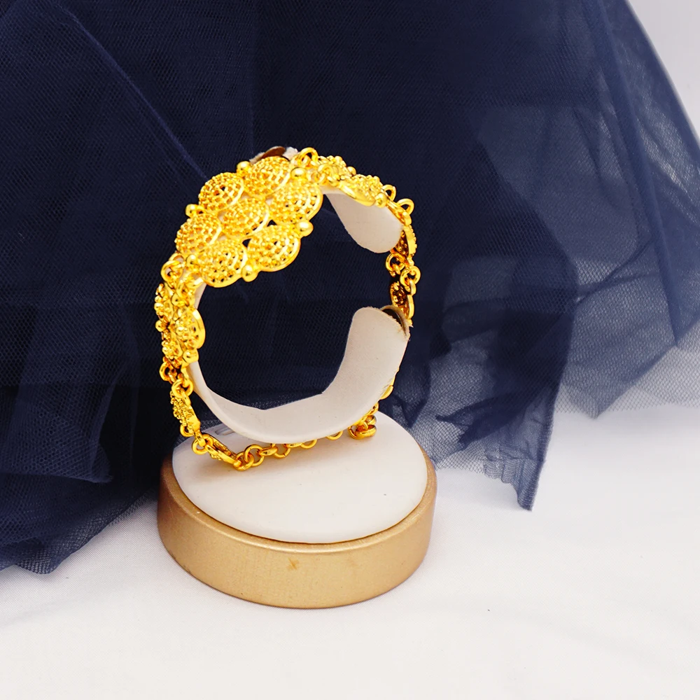 Dubai Gold Color Jewelry Sets African Indian Wedding Bridal Wife Gifts Necklace Bracelet Earrings Ring Jewelry for Women 2022