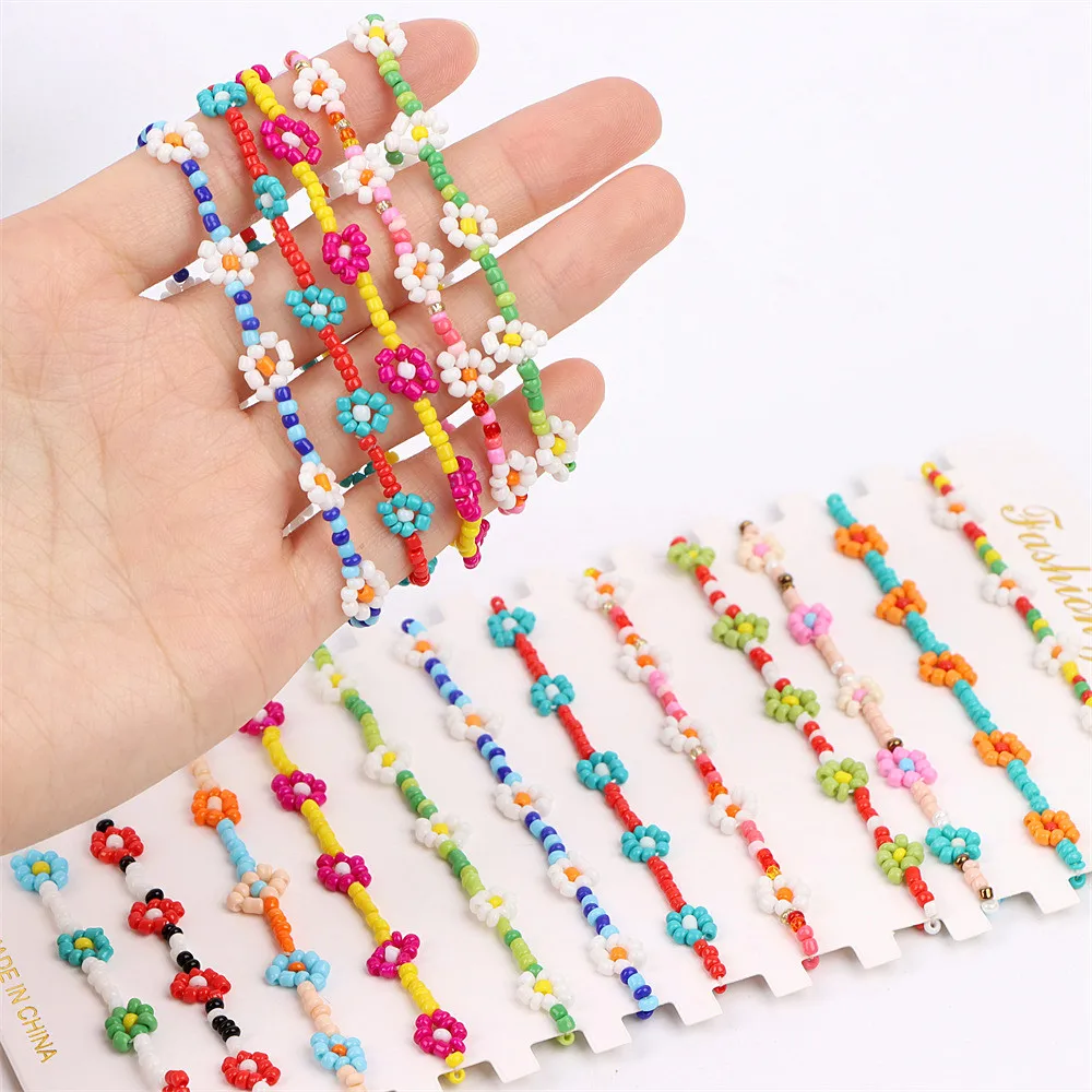 12Pcs/Lot Cute Daisy Flower Beaded Bracelet For Women Mix Color Handmade Elastic Stretch Wristband Bangle Jewelry
