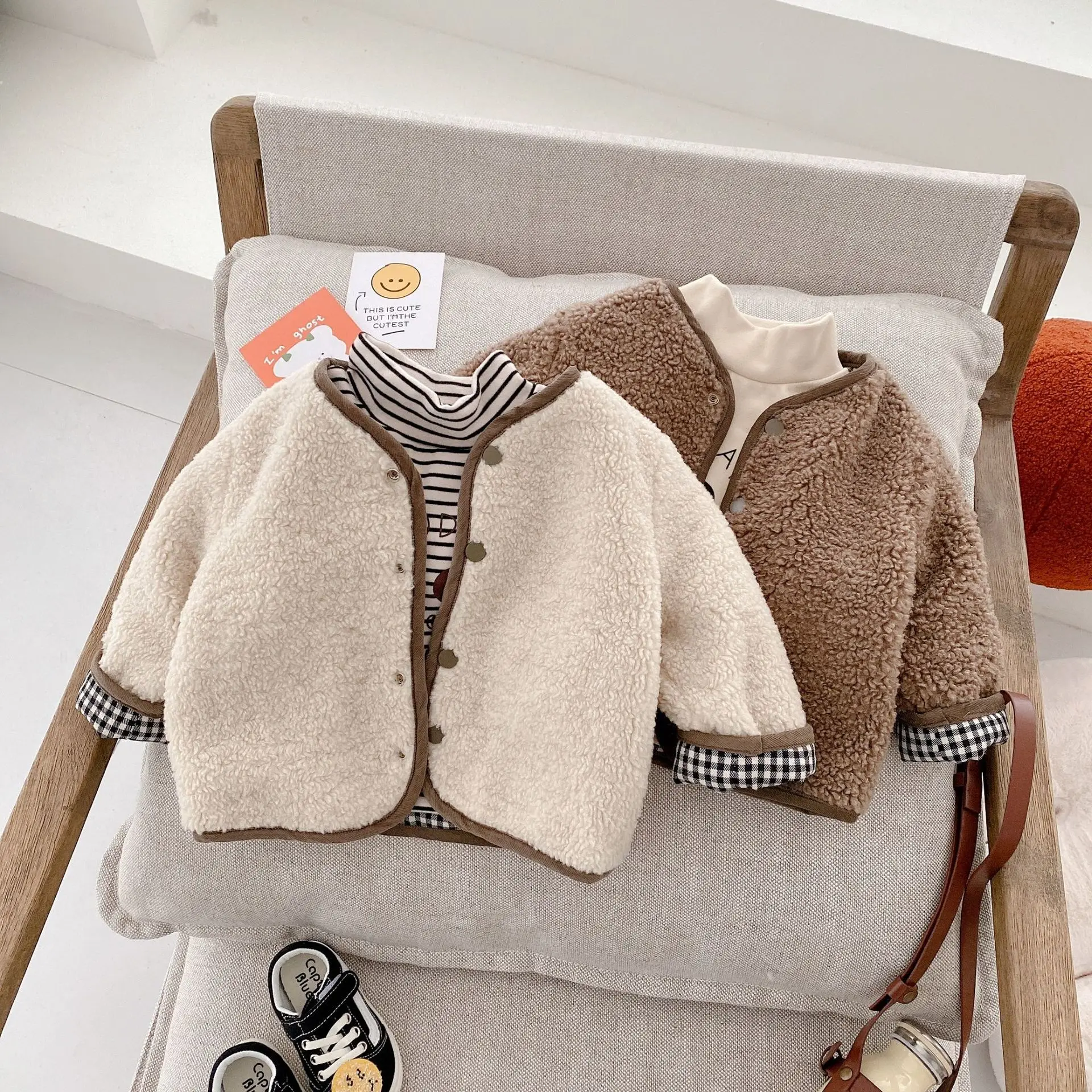 AYNIGIELL 2023 1-6 Years Old Autumn/Winter Children's Jacket Double-Sided Wear Plaid Plush Jacket Kids Jacket