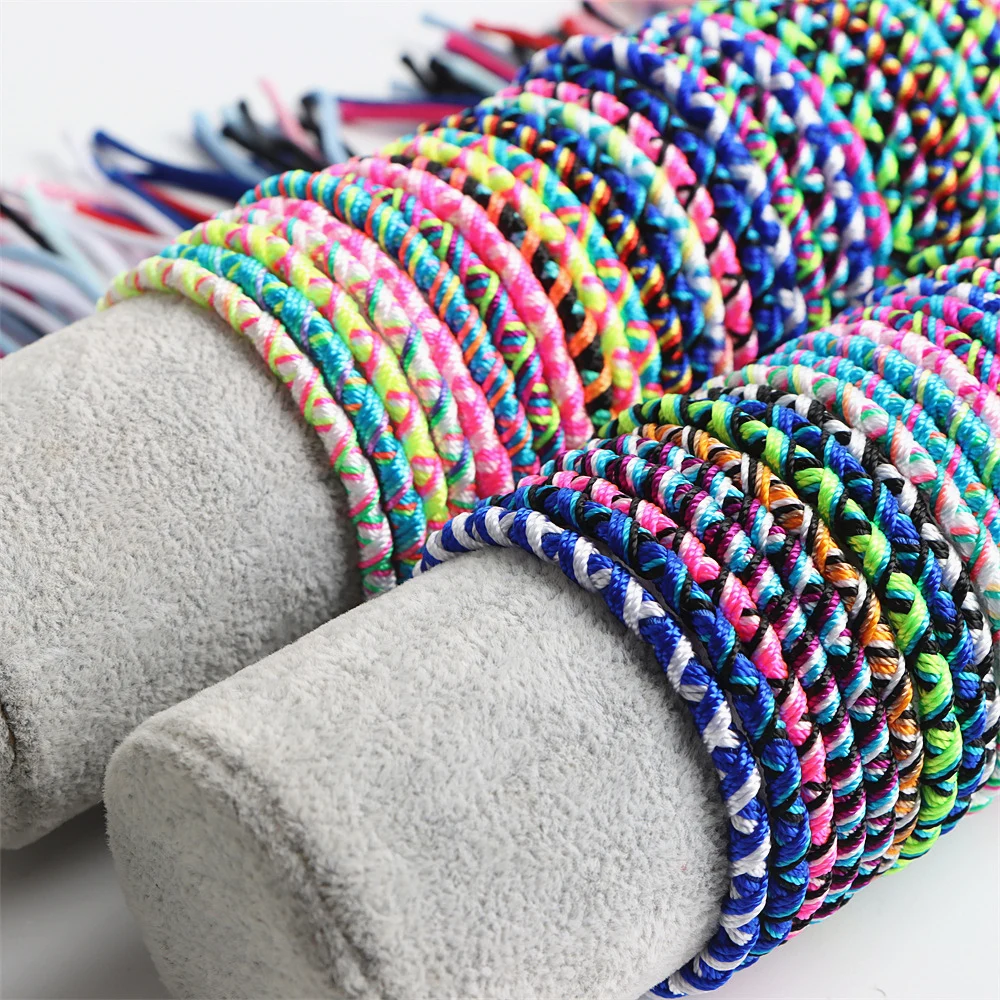 20/30/50Pcs/Lot Ethnic Style Colorful Hand Woven Cuff Bracelet For Men And Women Fashion Retro Birthday Party Gifts