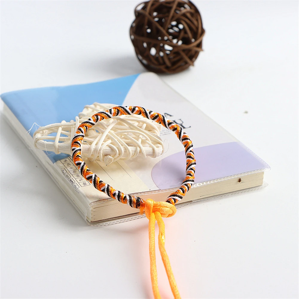 20/30/50Pcs/Lot Ethnic Style Colorful Hand Woven Cuff Bracelet For Men And Women Fashion Retro Birthday Party Gifts