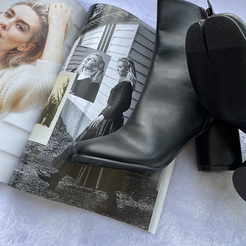 2026 Luxury Brand Design Leather Tabi Boots Fashion Round Chunky High Heel Ankle Boots For Women Autumn Winter Split Toe Shoes