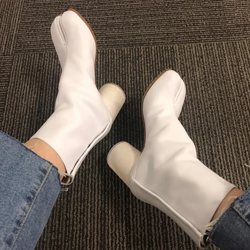 2026 Luxury Brand Design Leather Tabi Boots Fashion Round Chunky High Heel Ankle Boots For Women Autumn Winter Split Toe Shoes