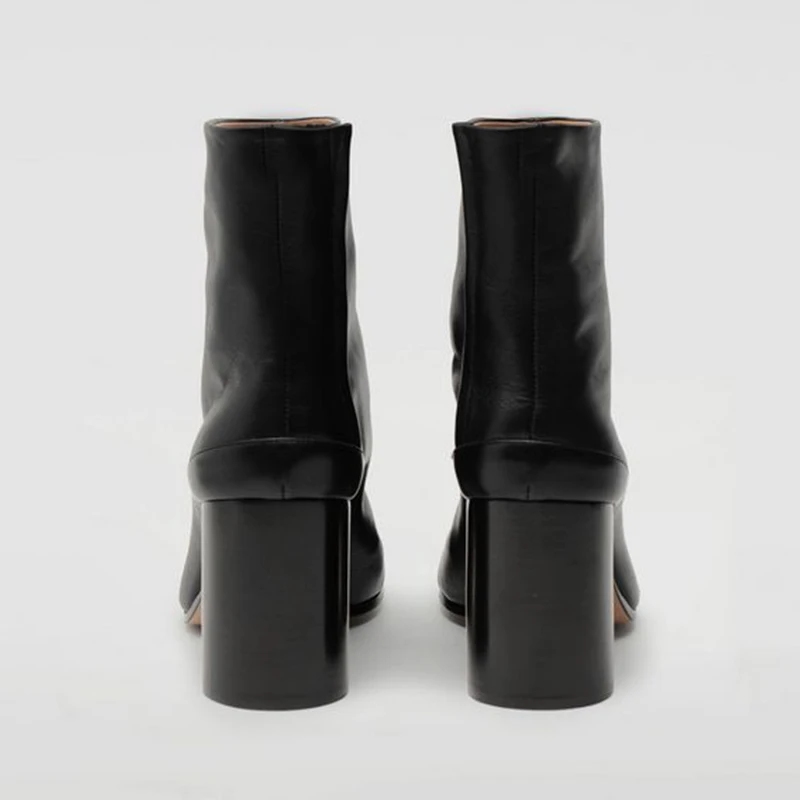2026 Luxury Brand Design Leather Tabi Boots Fashion Round Chunky High Heel Ankle Boots For Women Autumn Winter Split Toe Shoes